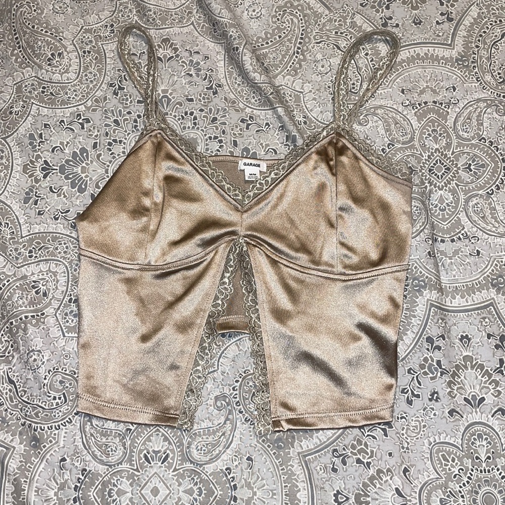 Silk cropped shirt